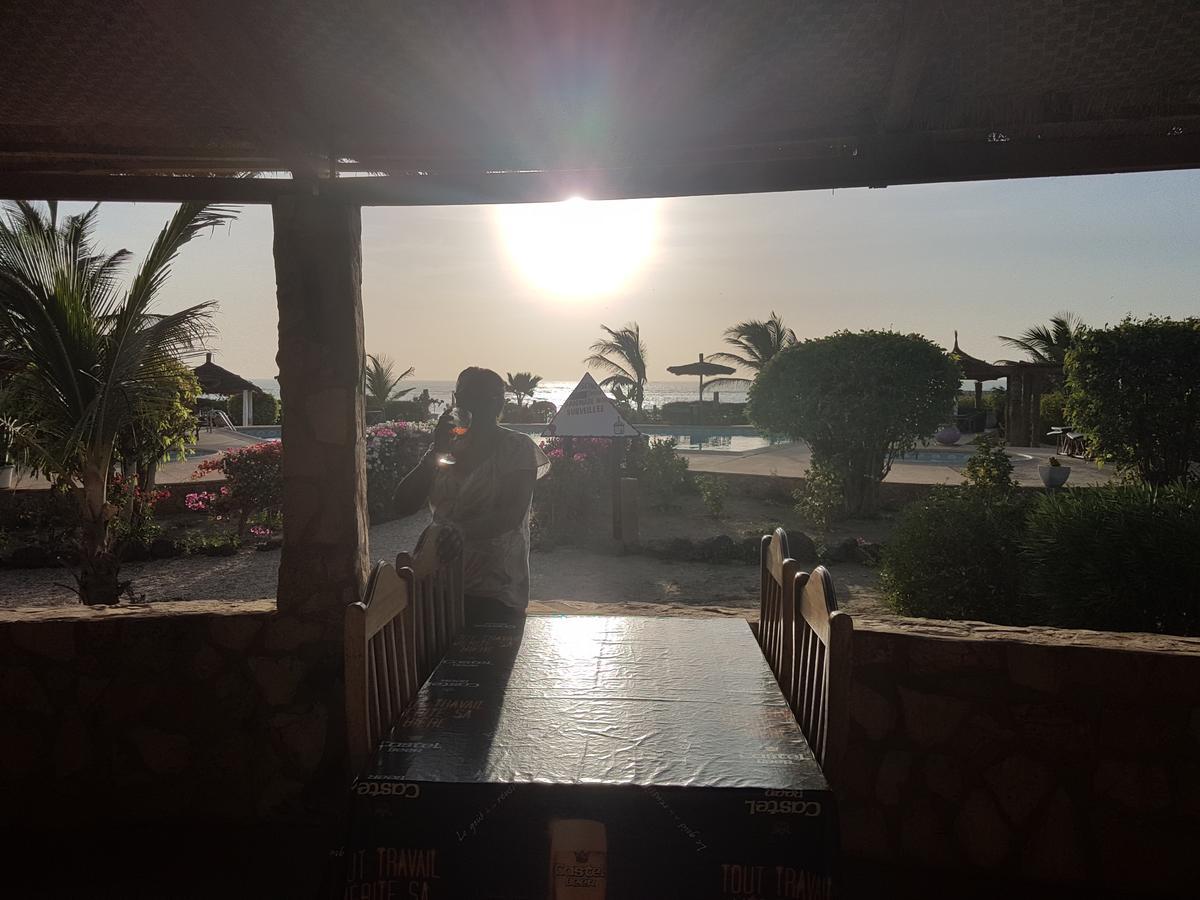Hotel Terre D'Afrique Popenguine Exterior foto