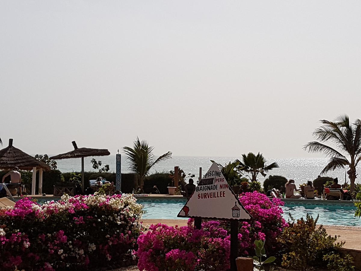 Hotel Terre D'Afrique Popenguine Exterior foto