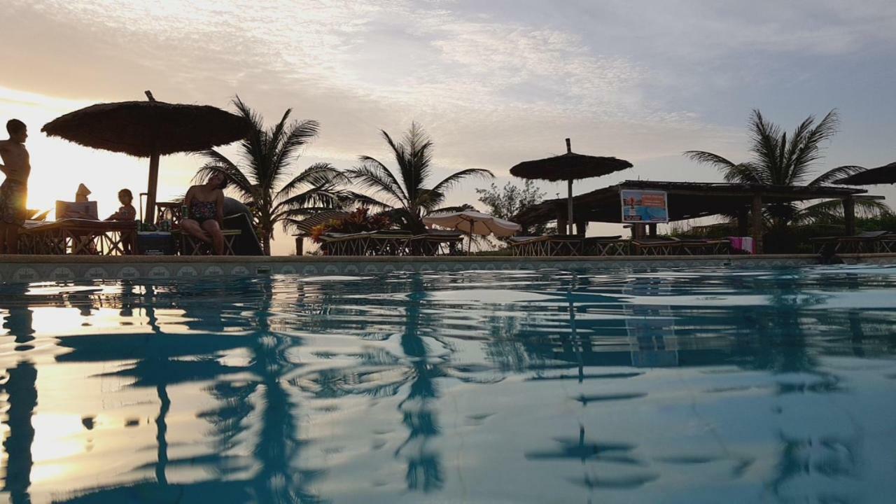 Hotel Terre D'Afrique Popenguine Exterior foto