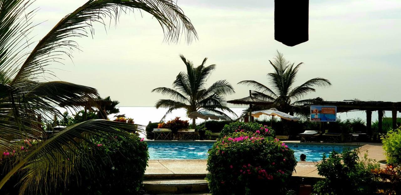 Hotel Terre D'Afrique Popenguine Exterior foto